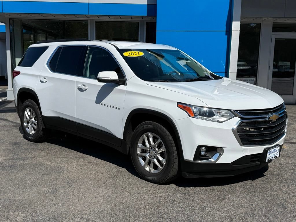 Used 2021 Chevrolet Traverse LT AWD/4WD image 3