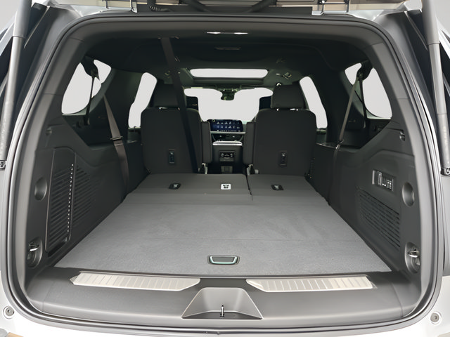 New 2026 Chevrolet Suburban Premier RWD image 8