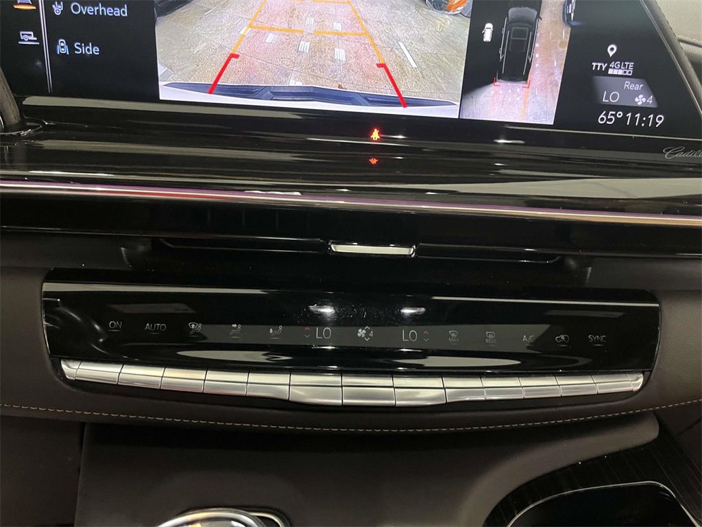 Used 2022 Cadillac Escalade Premium Luxury image 22