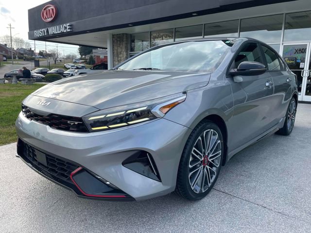 Used 2023 Kia Forte GT image 4