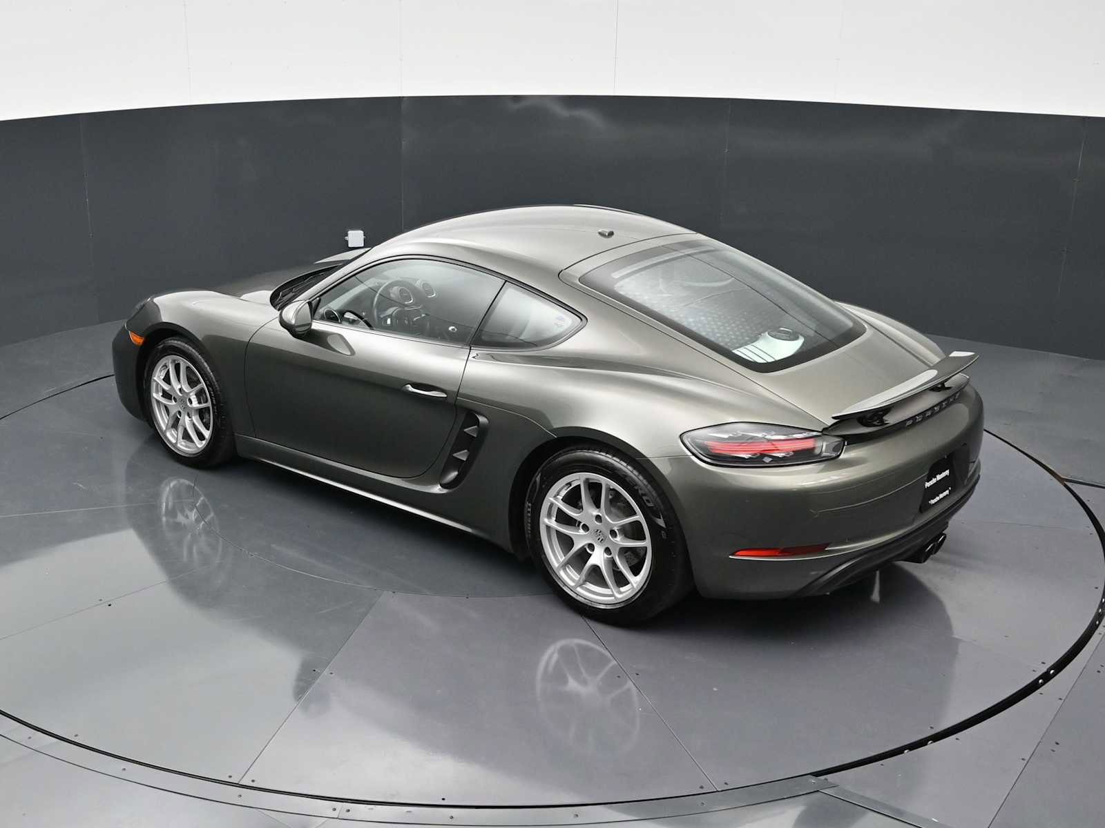 Certified 2022 Porsche 718 Cayman image 26