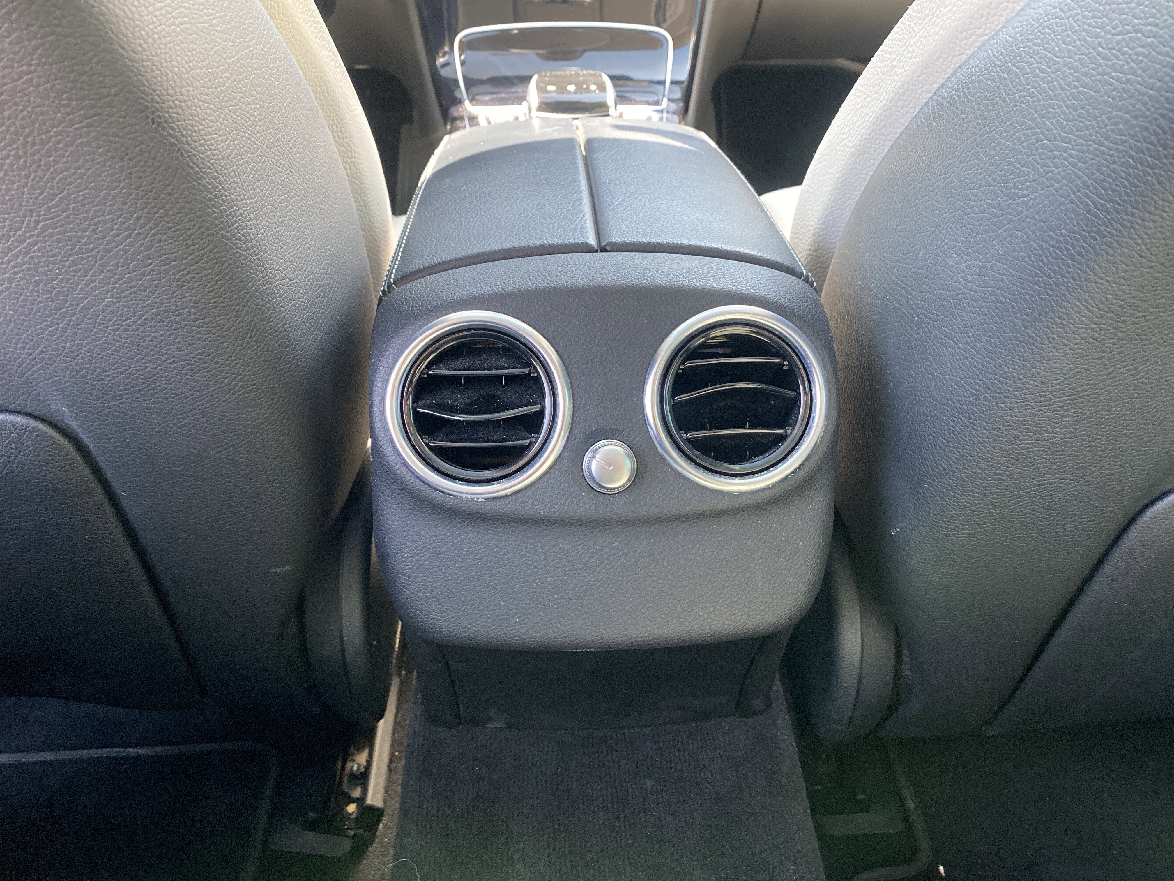 Used 2016 Mercedes-Benz C 300 4MATIC Sedan image 22