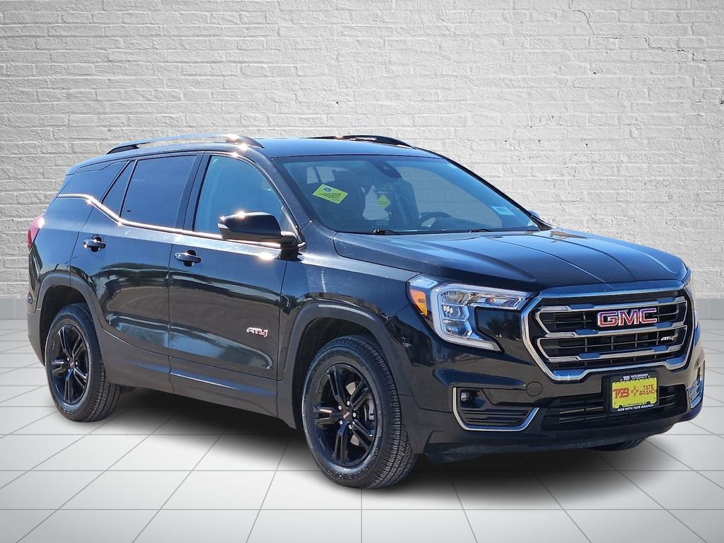 Used 2024 GMC Terrain AT4 AWD/4WD image 6