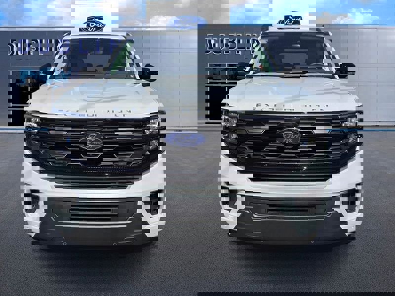 New 2026 Ford Expedition Active image 2