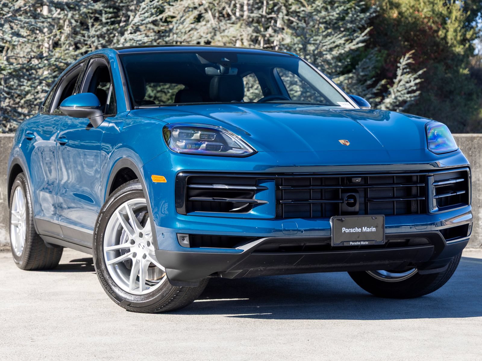 Certified 2026 Porsche Cayenne Coupe AWD/4WD image 6