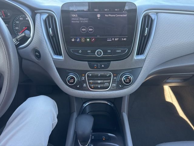 Used 2025 Chevrolet Malibu LT image 21