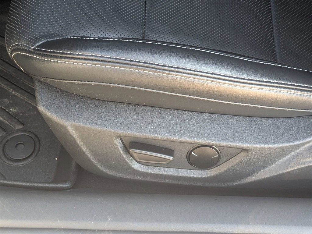 Used 2025 Ford Mustang GT Premium image 16