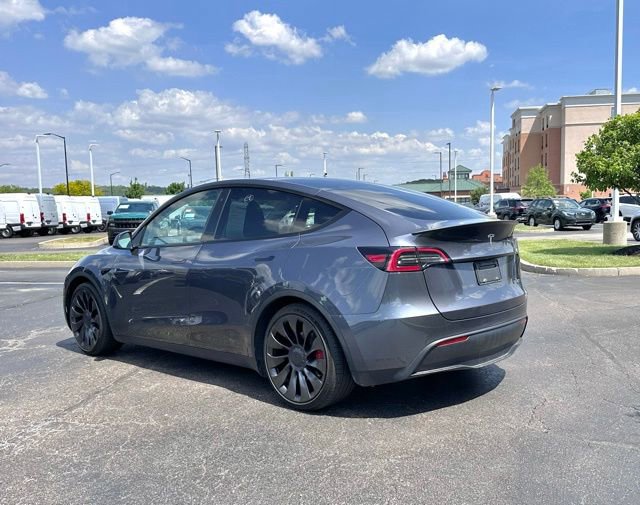 Used 2023 Tesla Model Y Performance AWD/4WD image 7