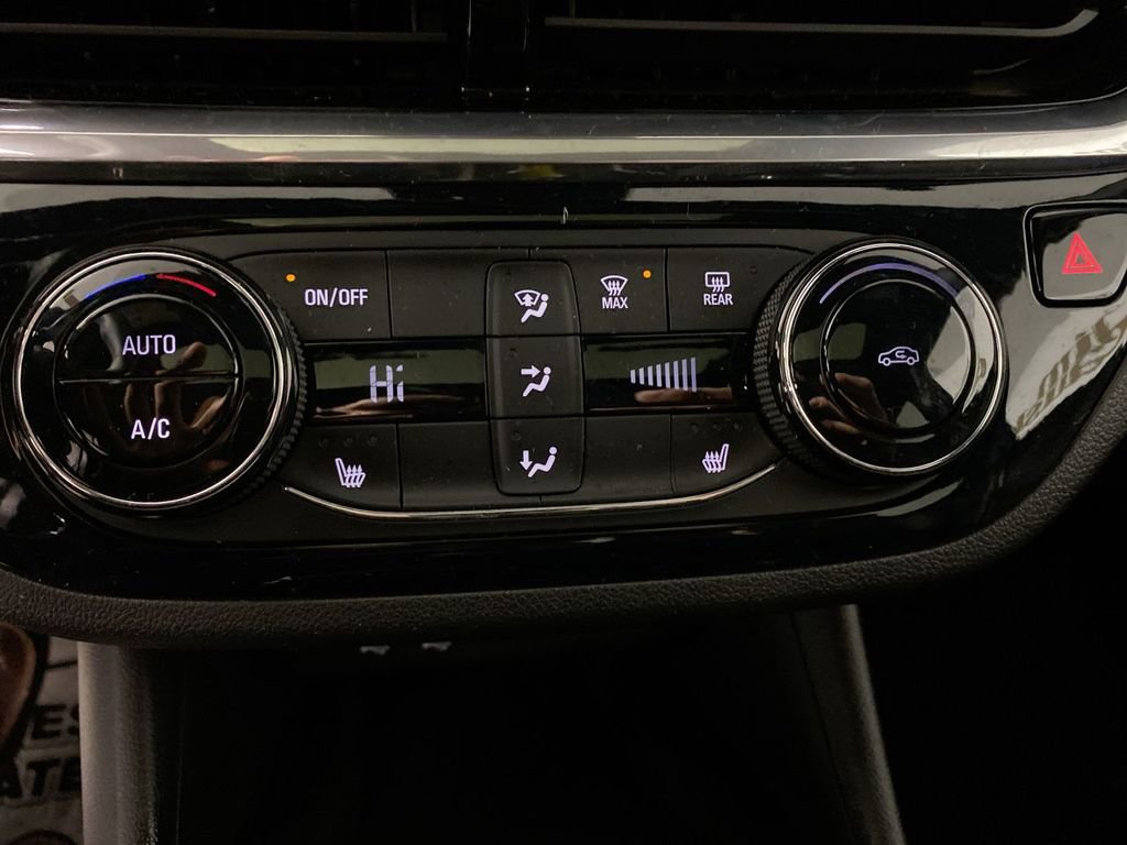 Certified 2024 Buick Envista Sport Touring w/ Convenience I Package image 18