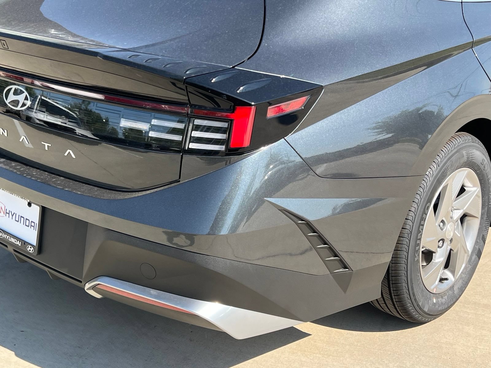New 2026 Hyundai Sonata SE FWD image 13