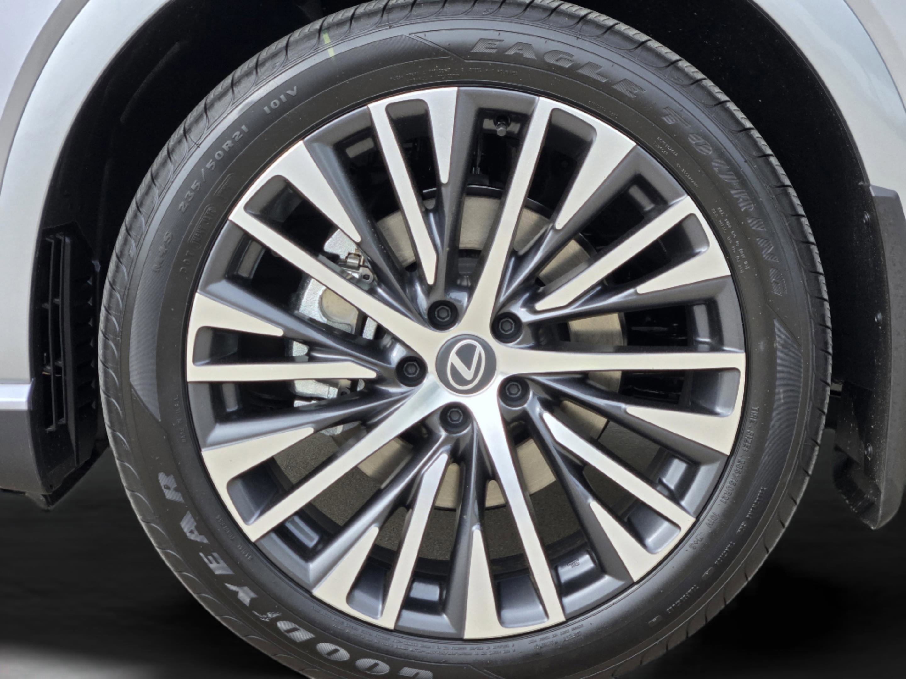 New 2026 Lexus RX 350 FWD image 7