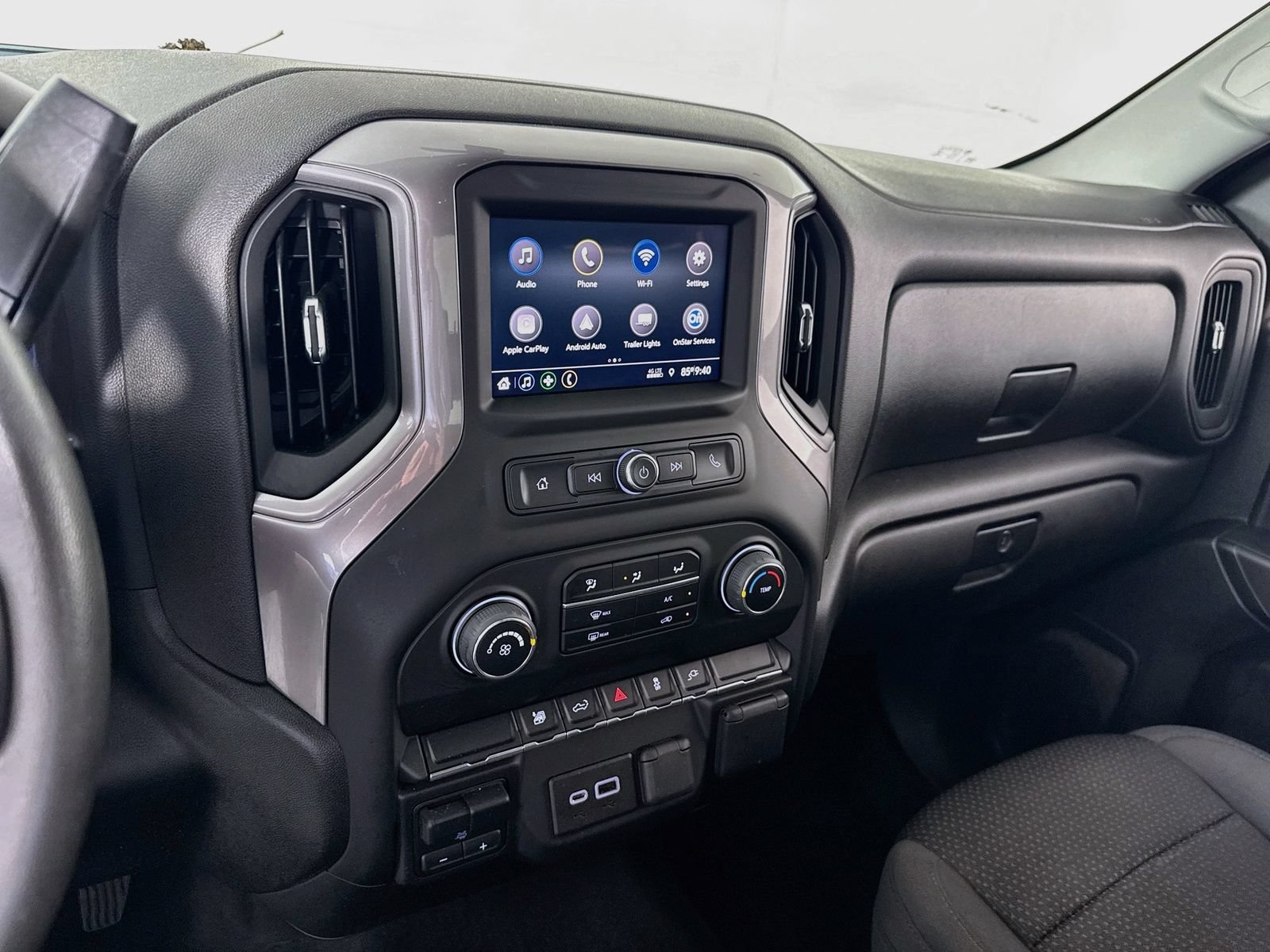 Used 2022 Chevrolet Silverado 2500 Custom w/ Custom Value Package AWD/4WD image 15
