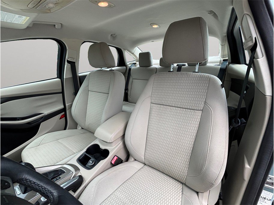 Used 2012 Ford Focus SEL FWD image 14