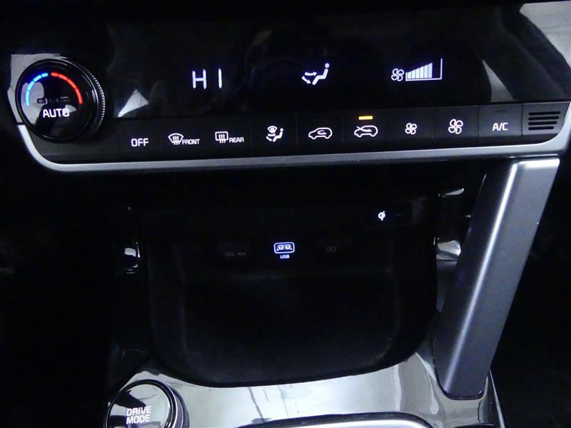 Used 2021 Kia Seltos SX w/ SX Sunroof Package AWD/4WD image 15