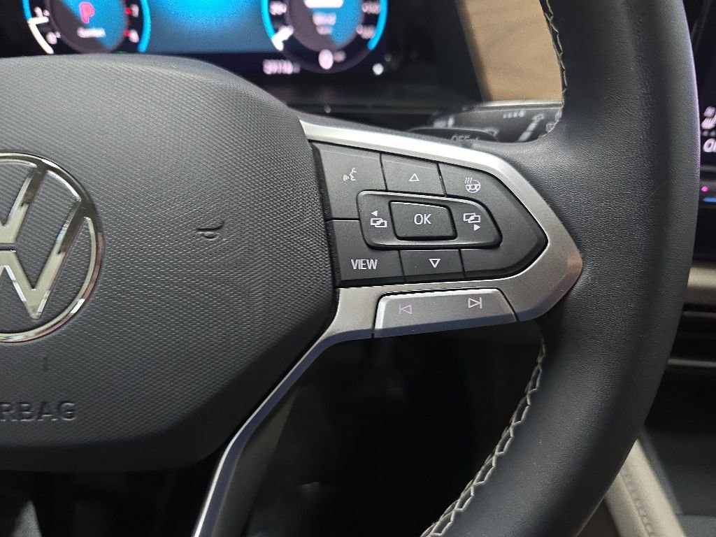 Used 2024 Volkswagen Atlas SE AWD/4WD image 20