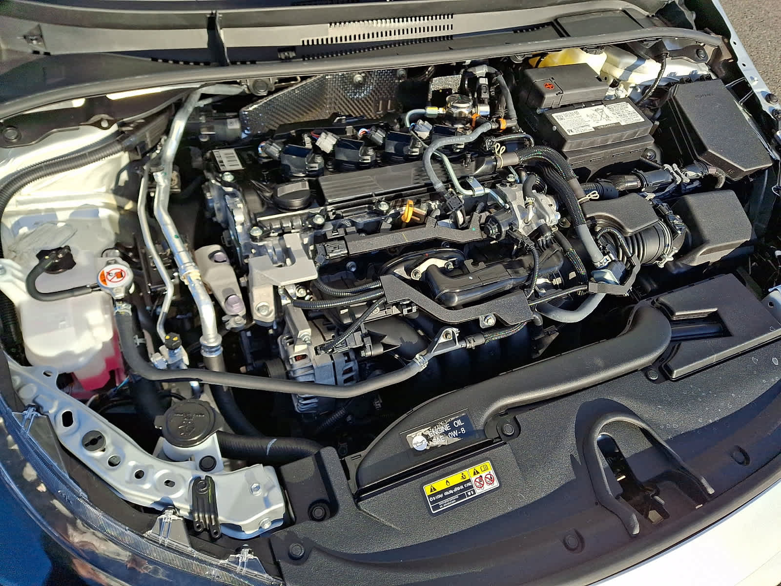 Used 2025 Toyota Corolla LE image 29