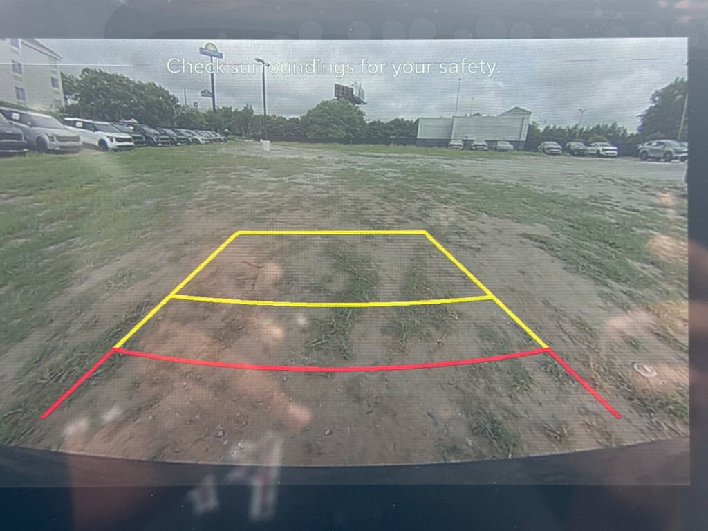 New 2025 Kia Sorento EX image 30