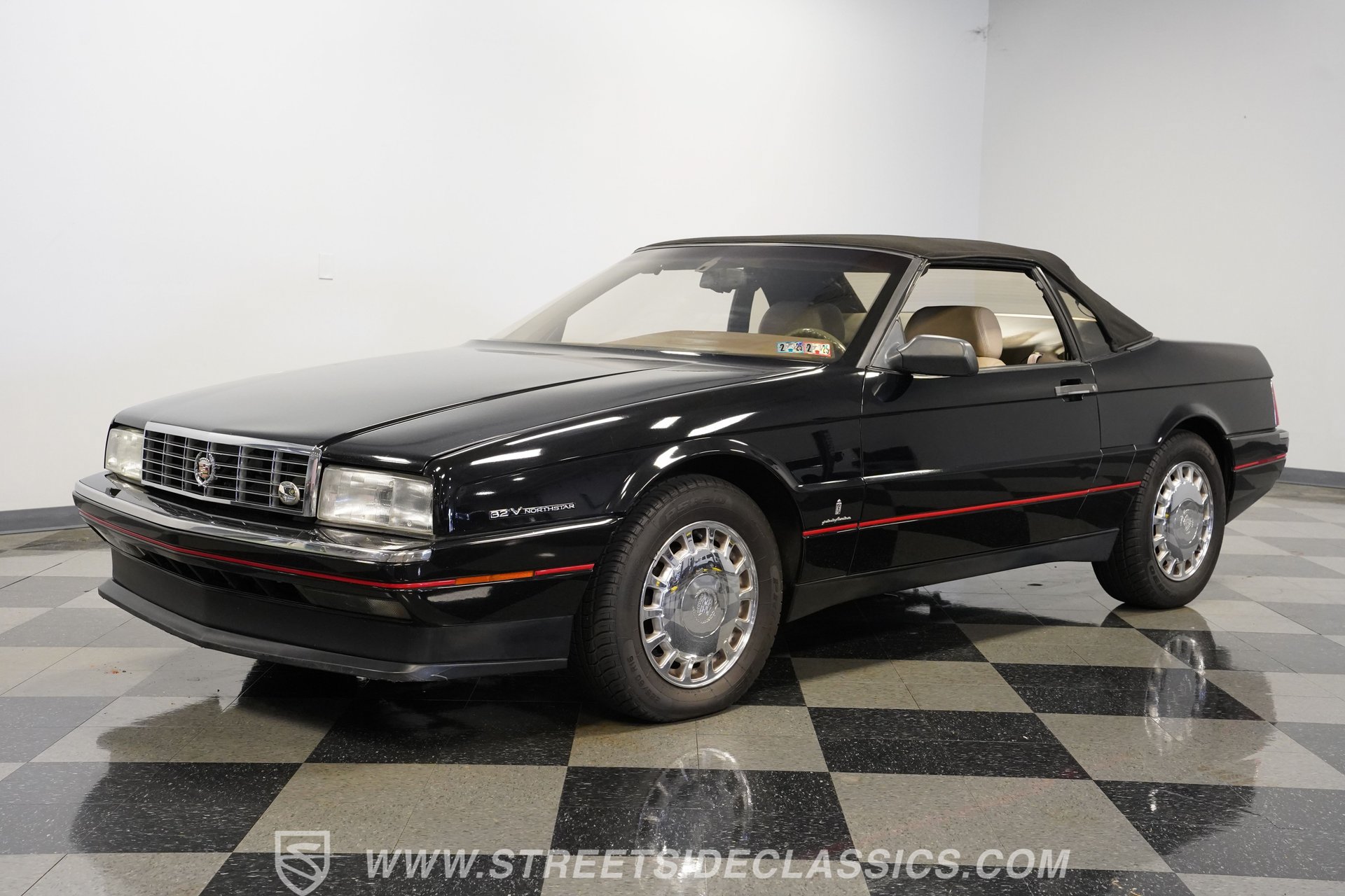 Used 1993 Cadillac Allante FWD image 6
