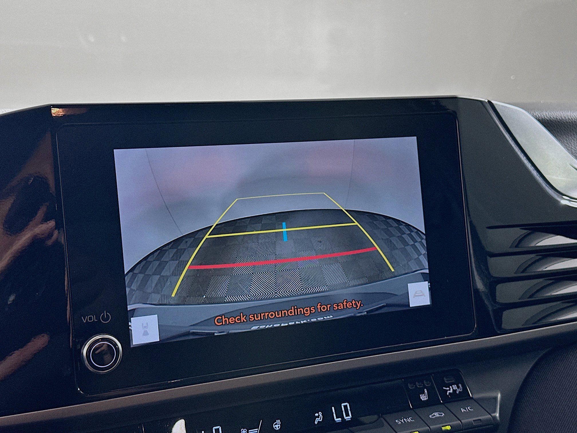 Used 2025 Toyota Camry LE w/ Convenience Package image 23