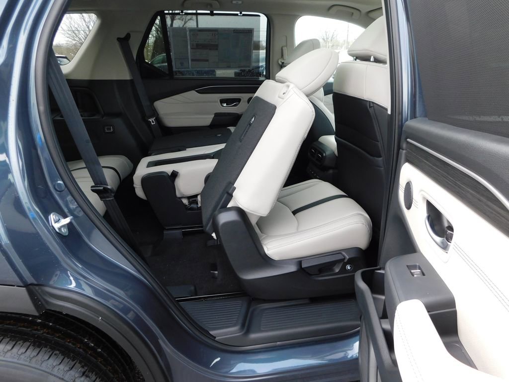 New 2026 Honda Pilot Touring image 34