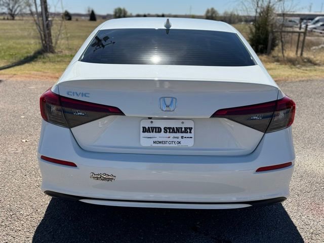 Used 2022 Honda Civic LX image 5