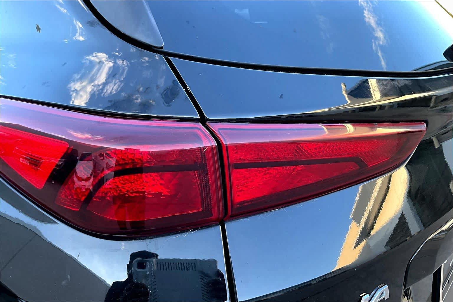 Used 2022 Hyundai Kona SEL w/ Convenience Package FWD image 28