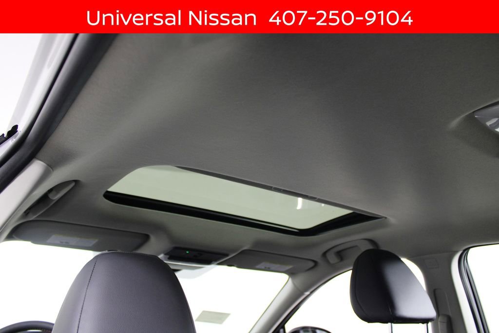 New 2025 Nissan Sentra SR w/ SR Premium Package image 21