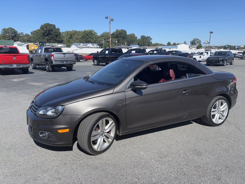 Used 2012 Volkswagen Eos Executive FWD image 2