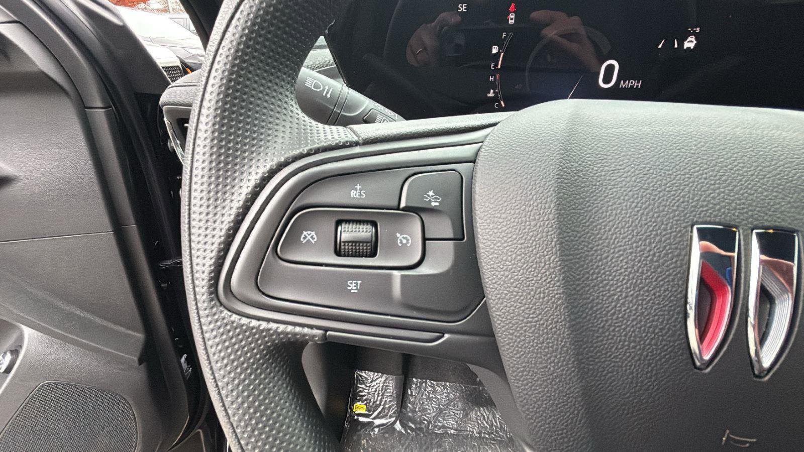 New 2025 Buick Envista Sport Touring w/ Convenience II Package FWD image 14