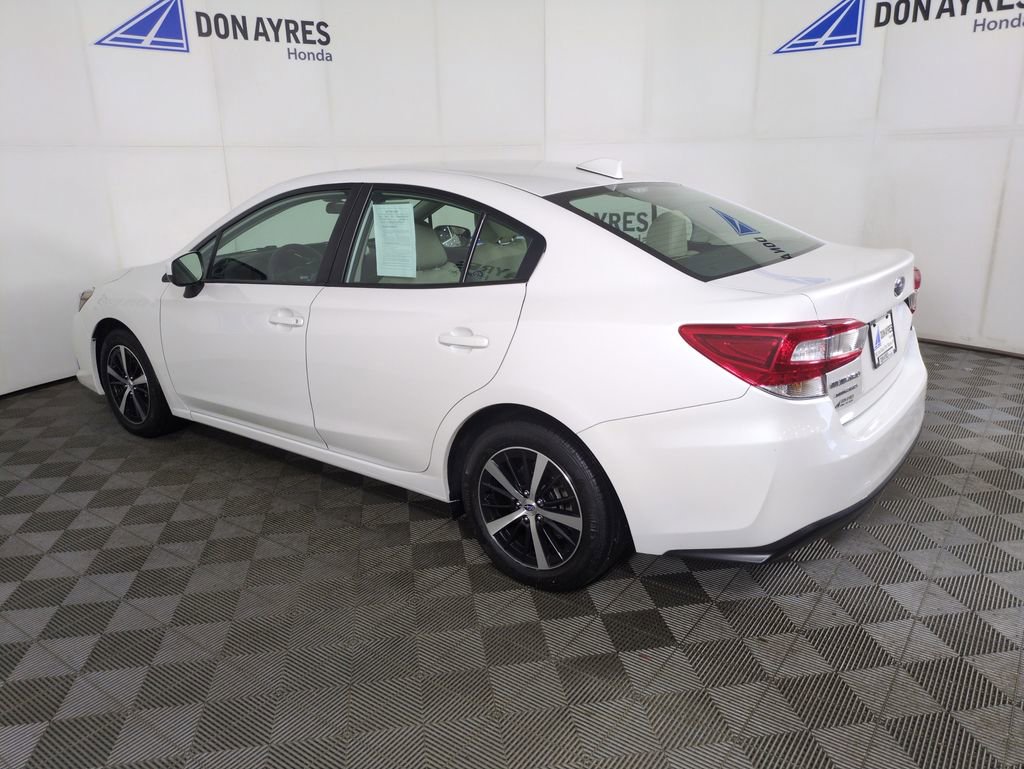 Used 2023 Subaru Impreza Premium image 3