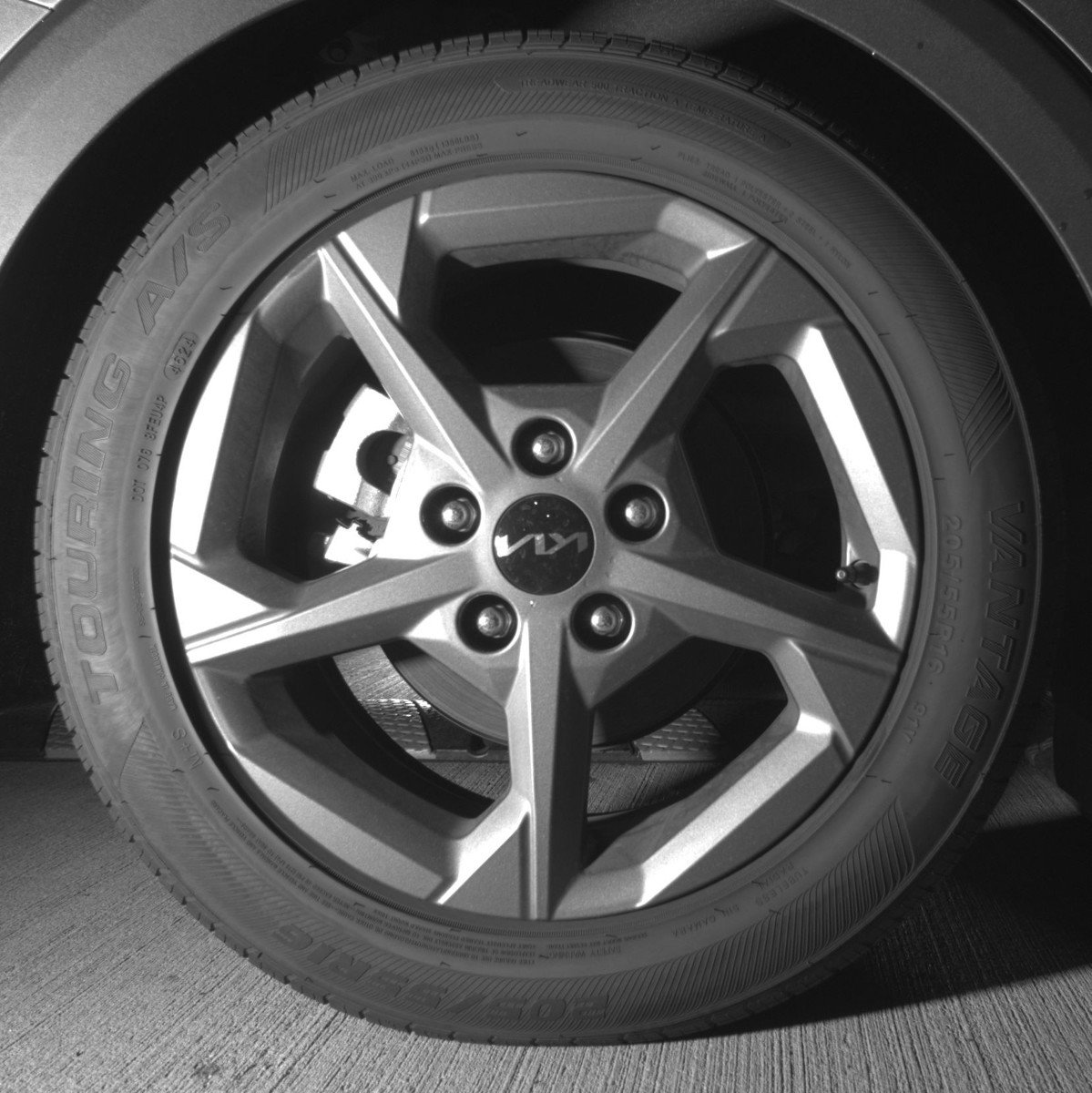 Used 2025 Kia K4 FWD image 15