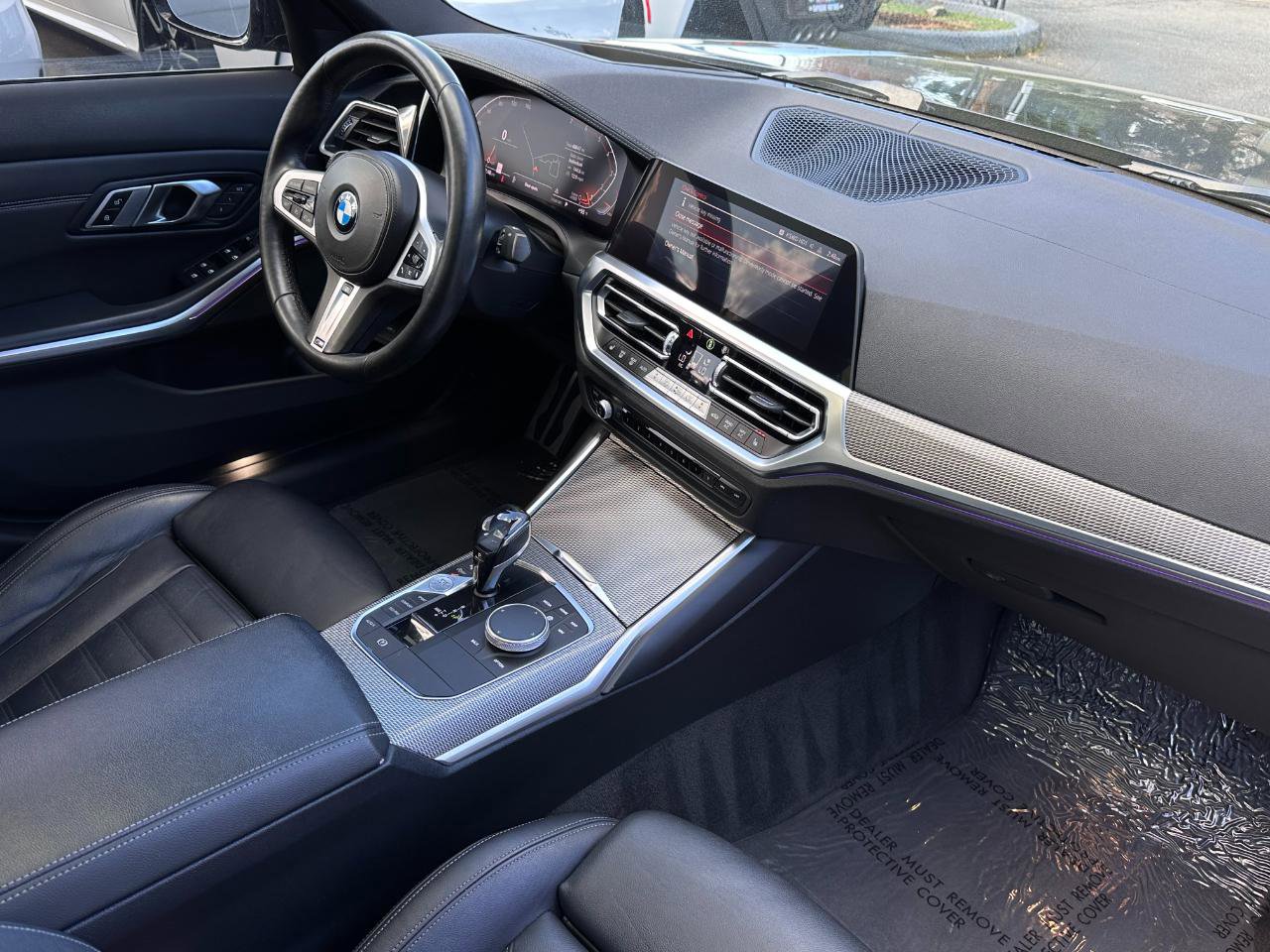 Used 2019 BMW 330i Sedan w/ M Sport Package image 23