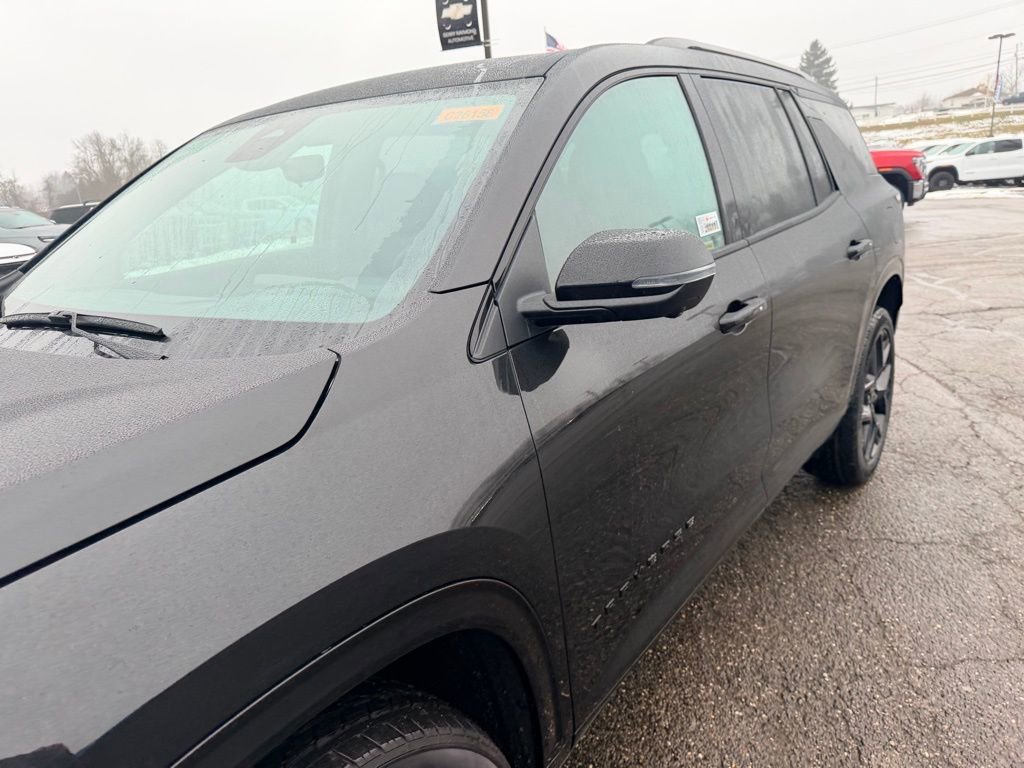 New 2026 Chevrolet Traverse RS w/ LPO, Floor Liner Package image 12