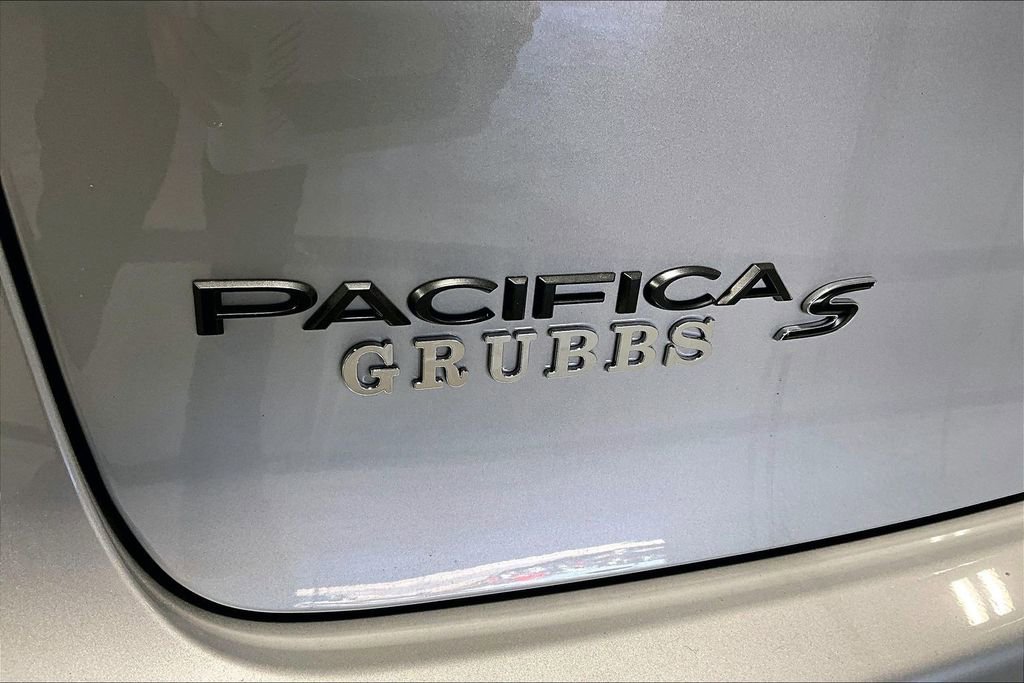 New 2026 Chrysler Pacifica Limited w/ S Appearance Package image 31
