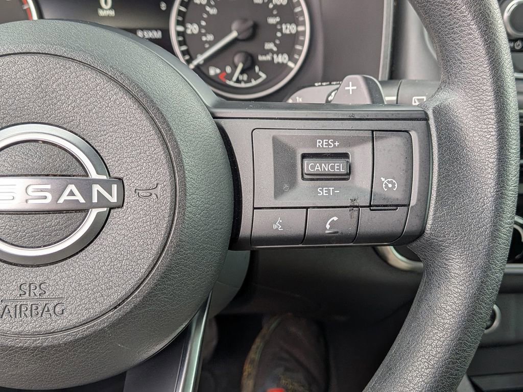 Used 2023 Nissan Rogue S FWD image 28