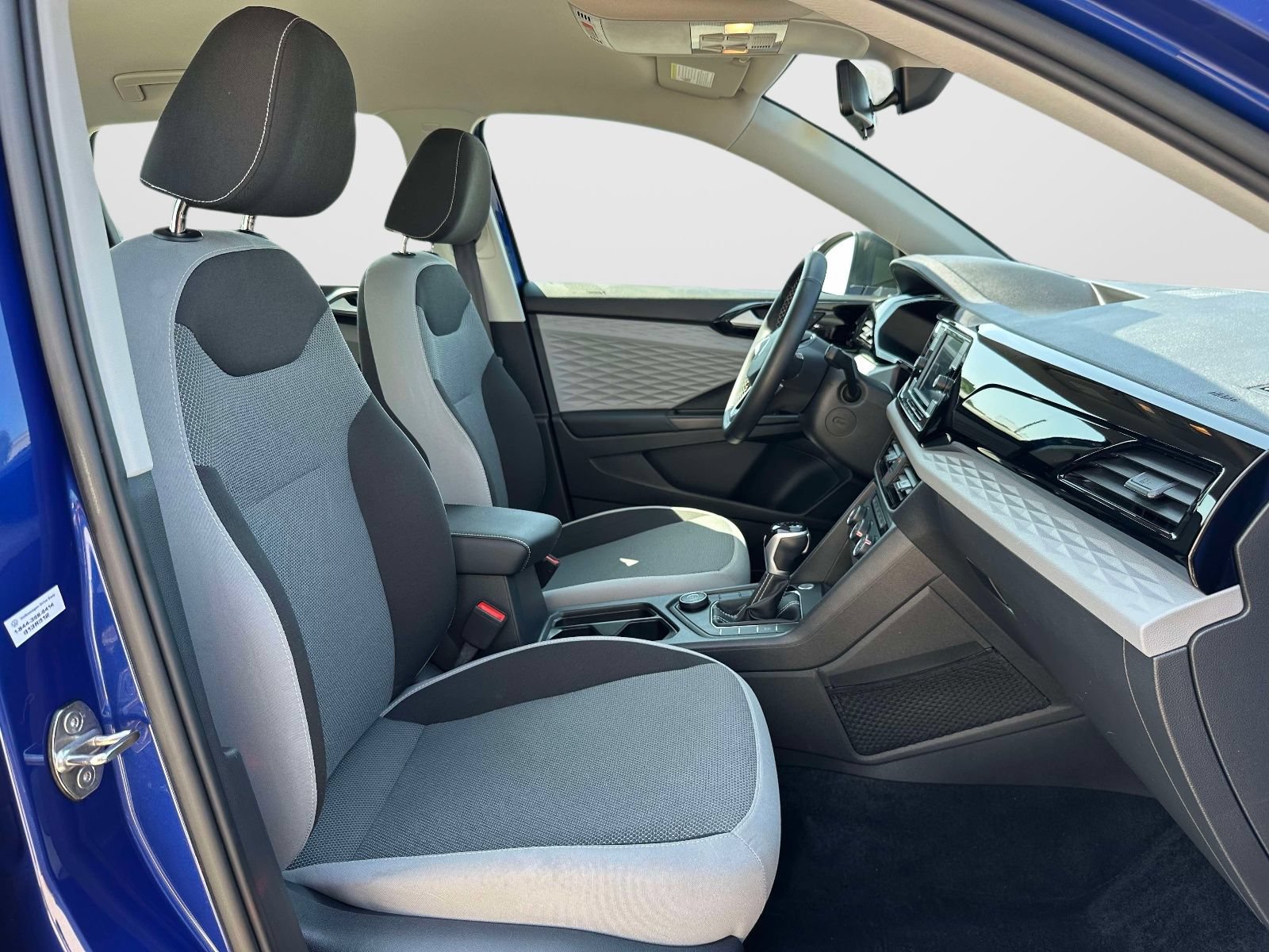 Certified 2022 Volkswagen Taos S AWD/4WD image 9