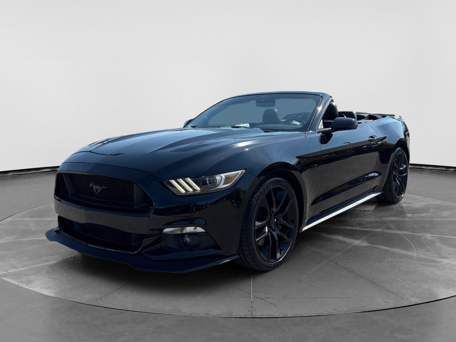 Used 2016 Ford Mustang GT Premium w/ Equipment Group 401A RWD image 26