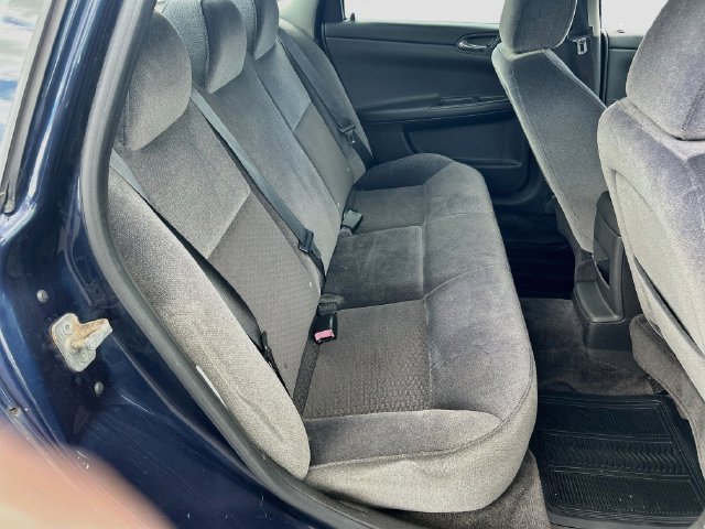 Used 2010 Chevrolet Impala LS FWD image 30