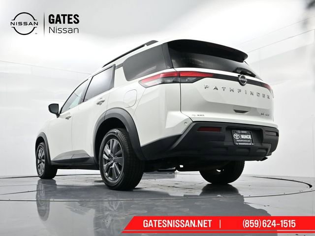Used 2024 Nissan Pathfinder SV image 46