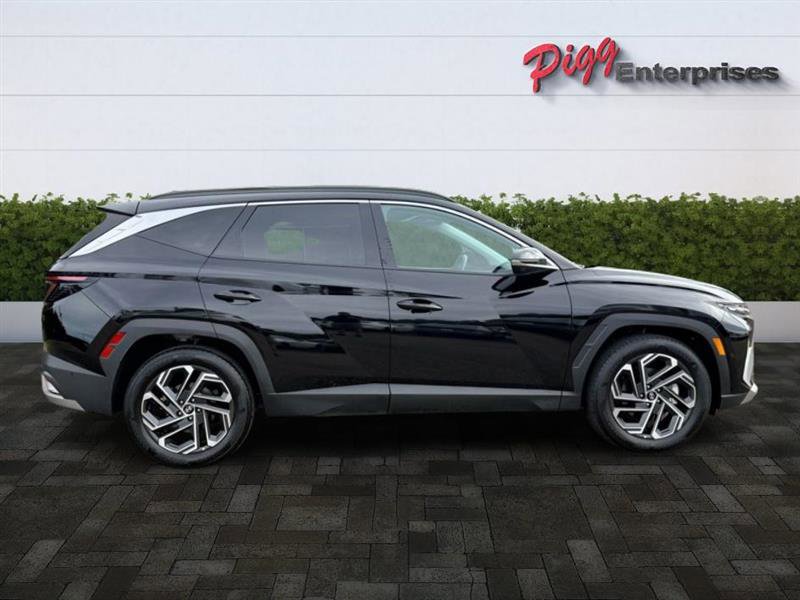 Used 2025 Hyundai Tucson Limited image 7