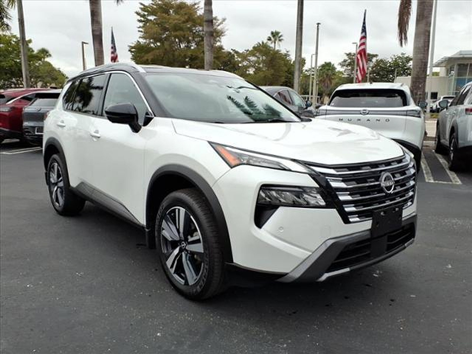 Certified 2024 Nissan Rogue SL image 10