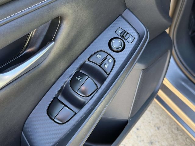 Used 2024 Nissan Sentra SV FWD image 18