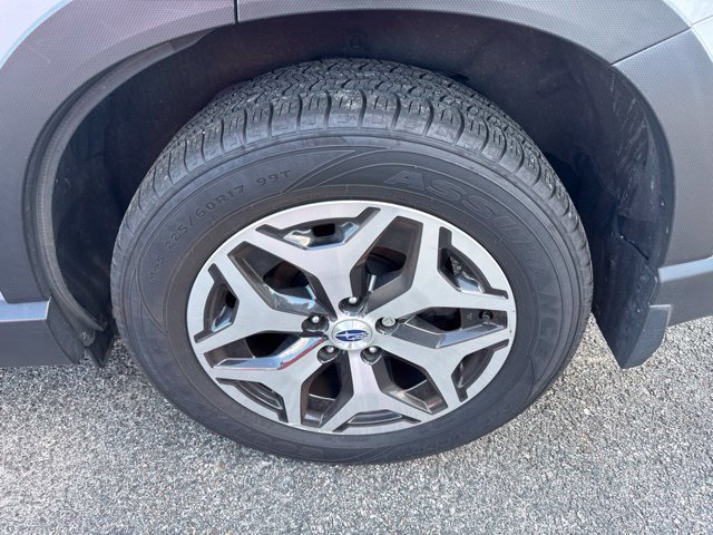 Used 2020 Subaru Forester Premium AWD/4WD image 5