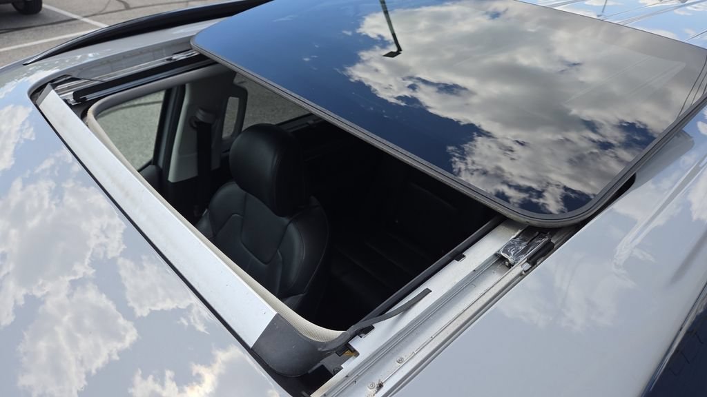 Used 2021 Kia Telluride EX w/ EX Premium Package AWD/4WD image 21