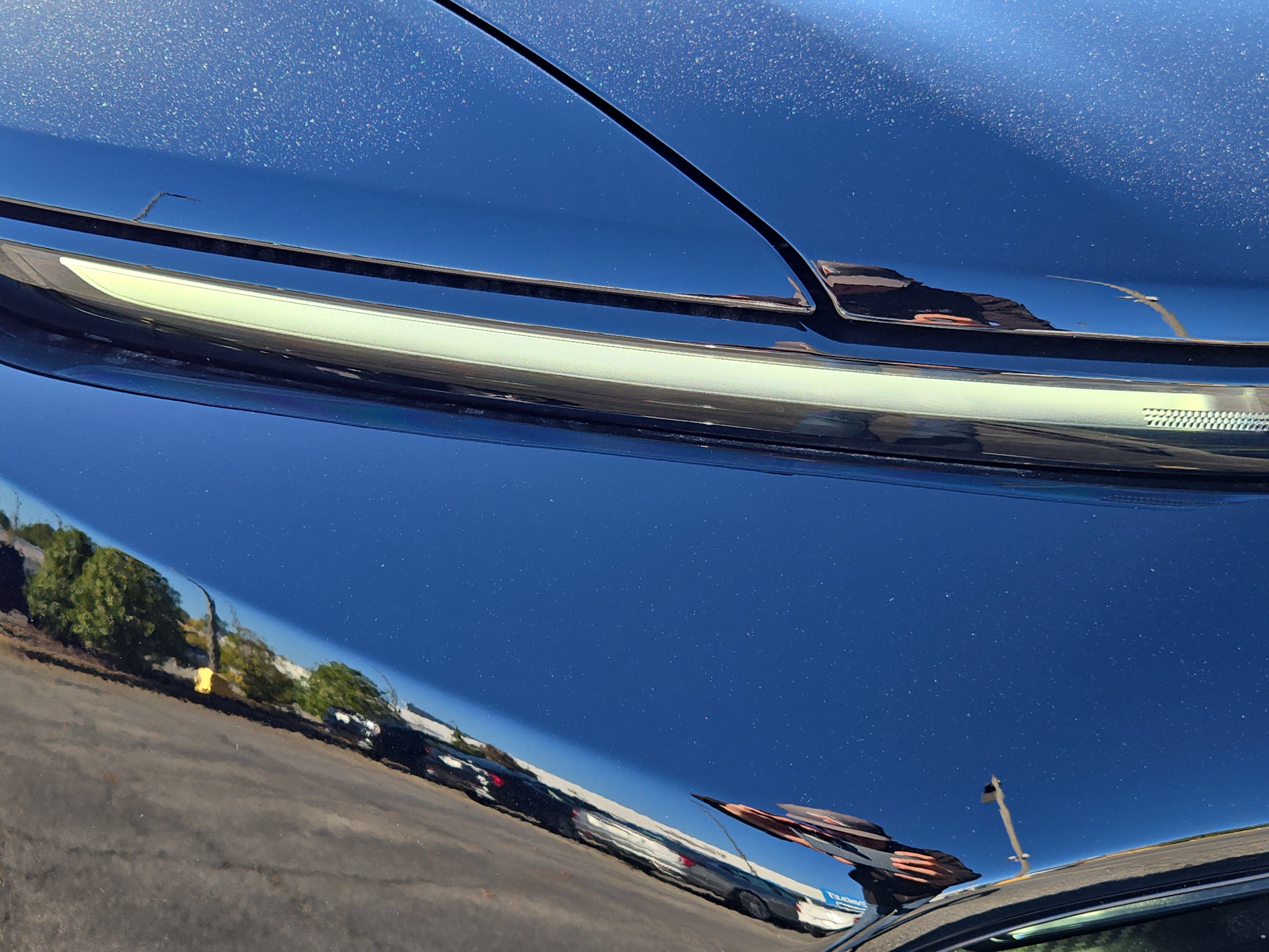 New 2025 Chevrolet Equinox EV RS image 19