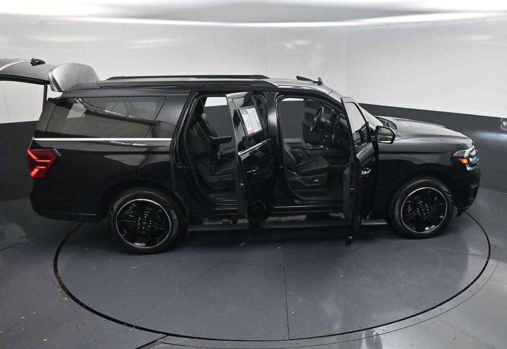 Used 2024 Ford Expedition Max Limited image 25