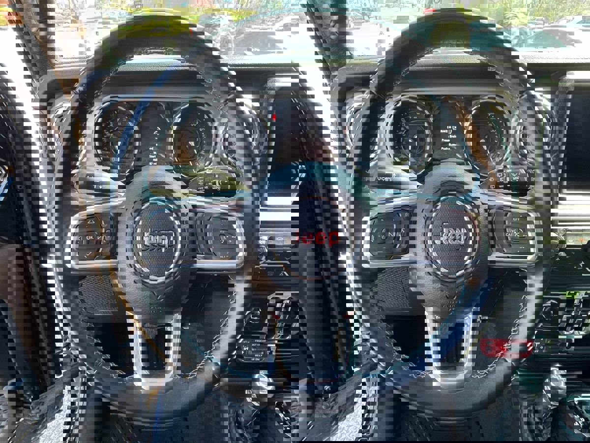 Used 2021 Jeep Wrangler Unlimited Rubicon 4xe w/ Safety Group AWD/4WD image 11