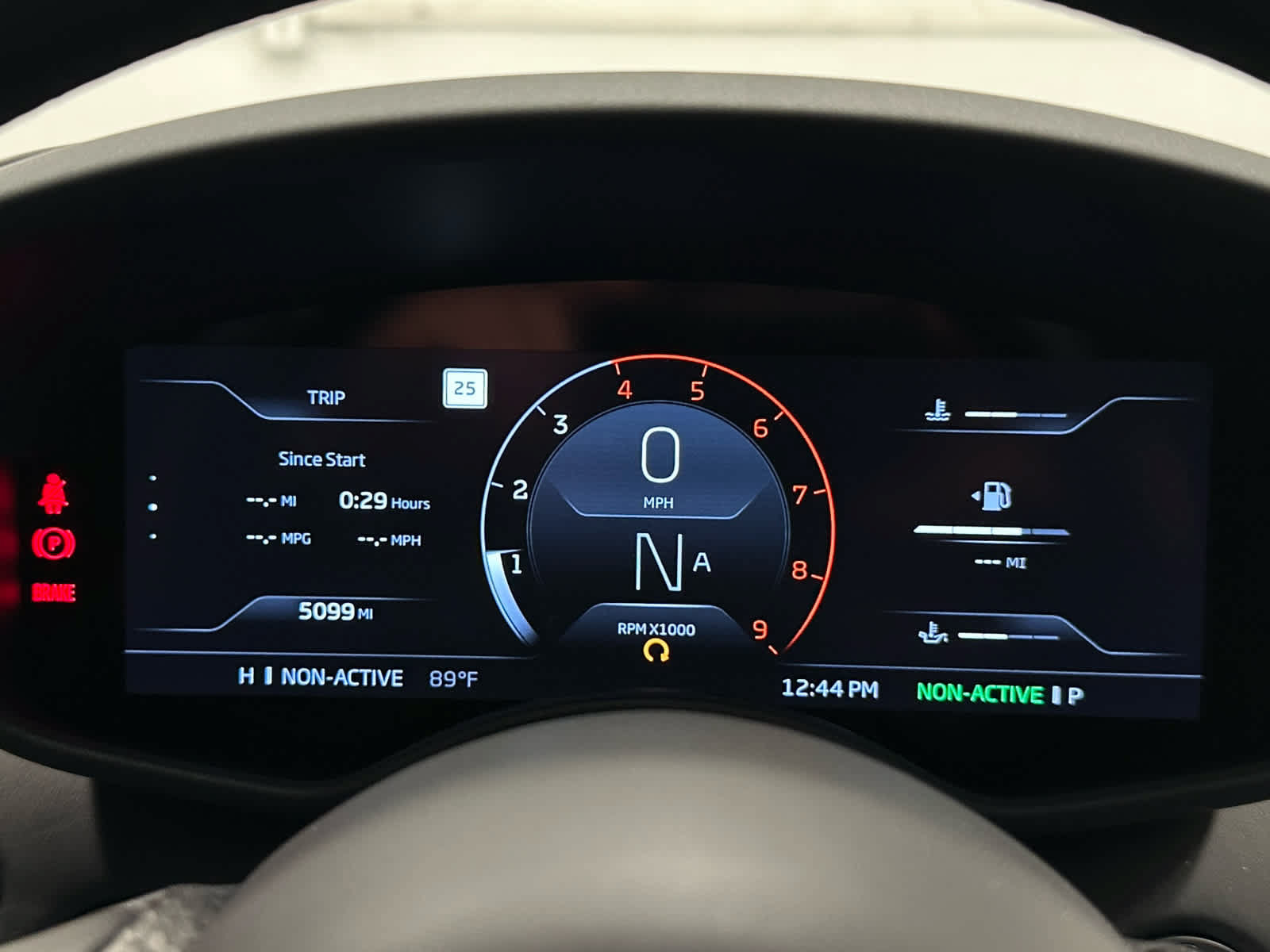 Used 2021 McLaren GT RWD image 18