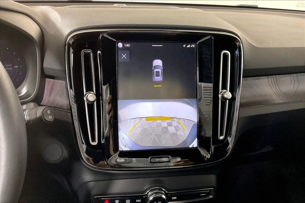 Used 2023 Volvo XC40 Recharge Ultimate w/ Protection Package Premier AWD/4WD image 21