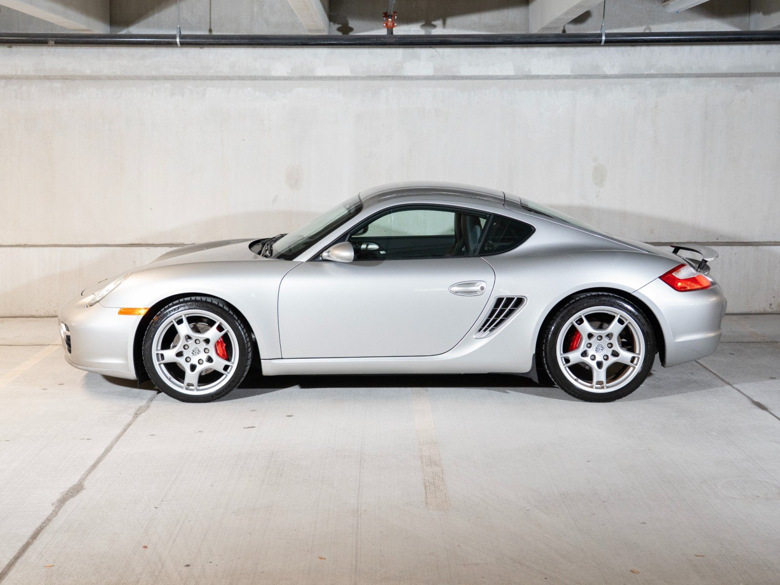 Used 2006 Porsche Cayman S RWD image 2